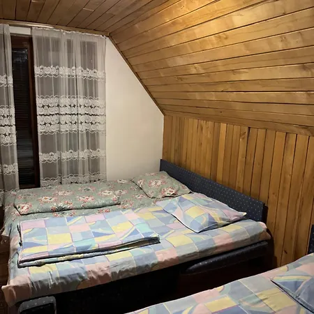 Casa de Férias Topli Dom Jahorina *