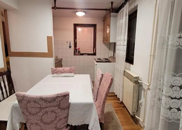 Topli Dom Jahorina Casa de Férias Pale